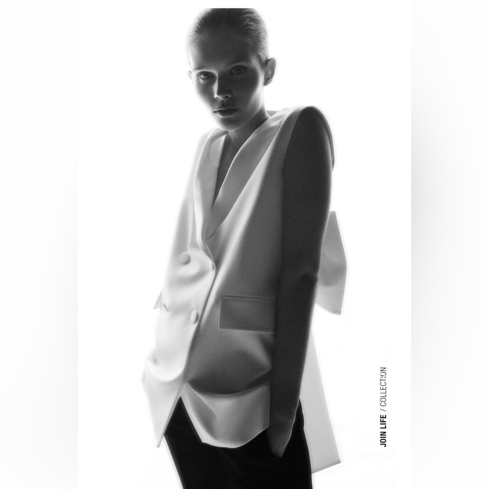 BOW SLEEVELESS DRESS LIMITED EDITION